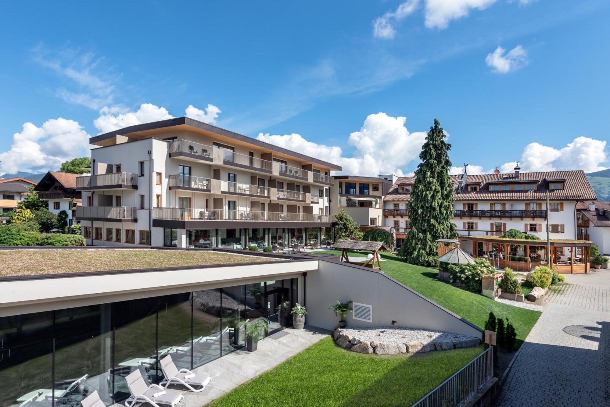 Hotel Langhof Natz-Schabs Exteriör bild